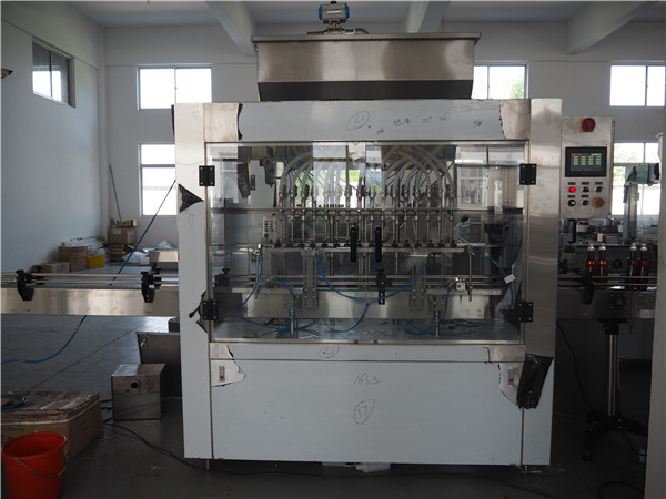 Profesionální výrobce automatické plnění oleje stroj