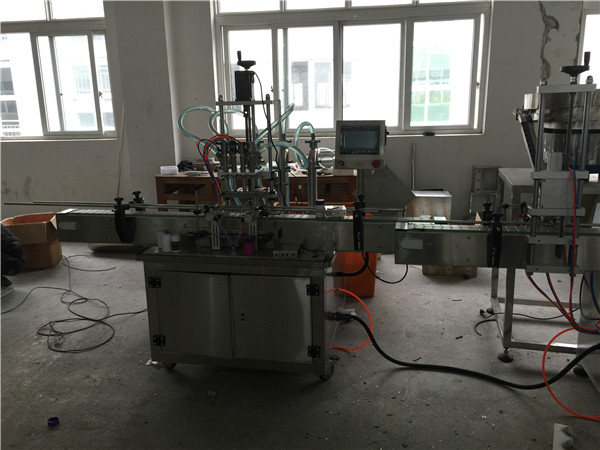 Automatický plnící stroj s pístem 50 ml až 1 litr