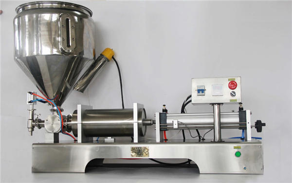  Vysoce přesný poloautomatický stroj na plnění ovocných džem s CE GMP